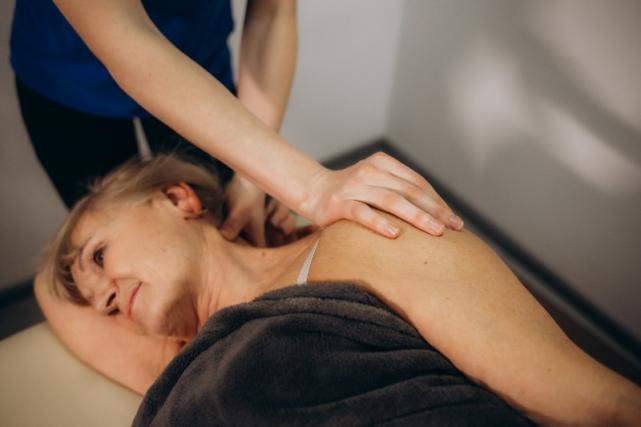 Ostéopathe senior Hyères 